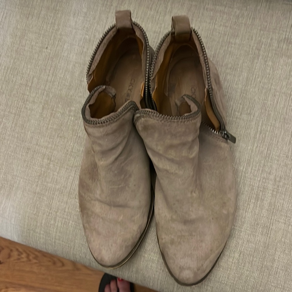Lucky Brand booties